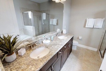 Bathroom sink