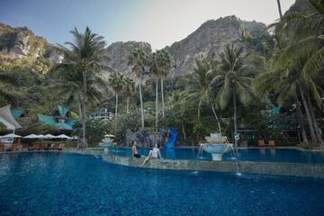 Photo 25