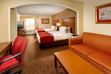 Room 21 of 34