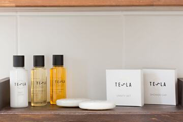 Bathroom amenities