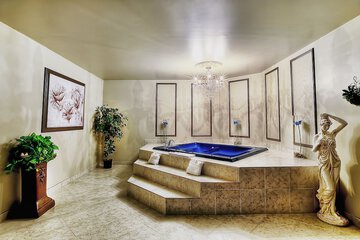 Deep soaking bathtub