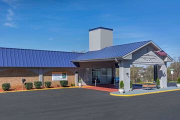 Quality Inn & Suites Cartersville South