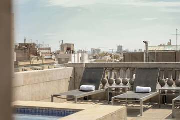 Rooftop pool