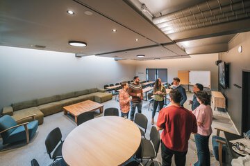 Meeting facility