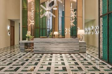 SLS LUX Brickell