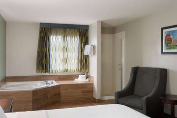 Jetted tub
