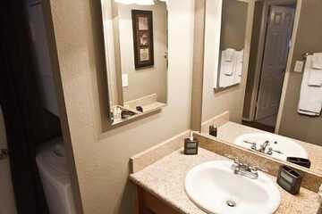 Bathroom sink