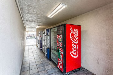 Vending machine