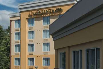 Hotel 3 of 58