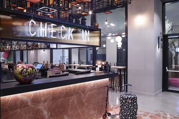 Check-in/check-out kiosk