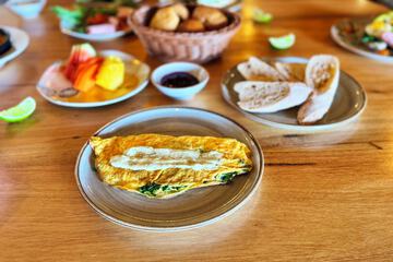 Breakfast meal
