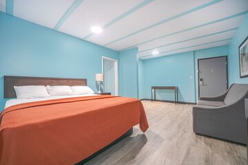 Room 20 of 35