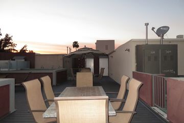 Sundeck