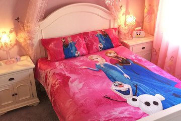 Children's theme room