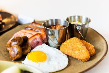 Breakfast meal