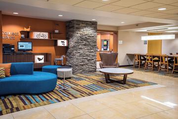 Fairfield Inn & Suites by Marriott Knoxville / East
