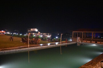 Front of property - evening/night