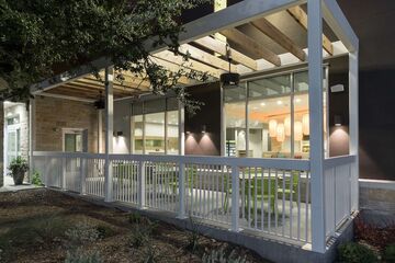 Terrace/Patio 47 of 48