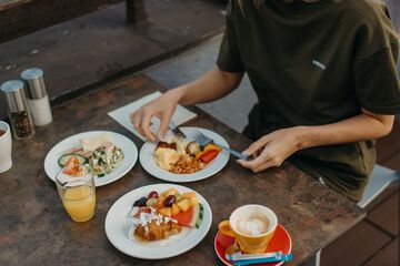 Breakfast meal