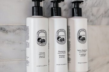Bathroom amenities