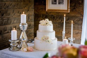 Indoor wedding