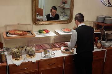 Breakfast buffet