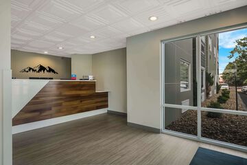 Hotel Interior 12 of 34