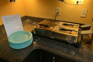 Breakfast buffet