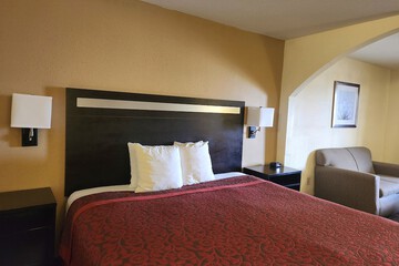 Days Inn by Wyndham Hammond