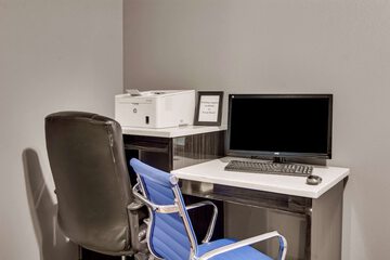 Business Center 126 of 129