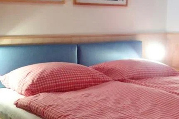 guest_rooms