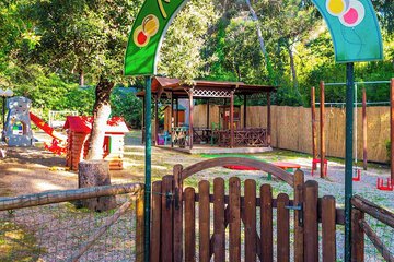 Children's play area - outdoor