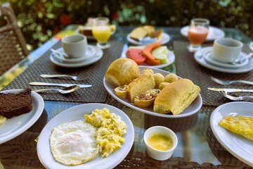 Breakfast meal