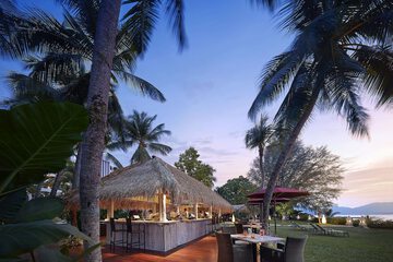 Beach bar