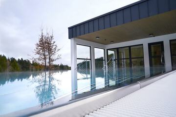 Rooftop pool