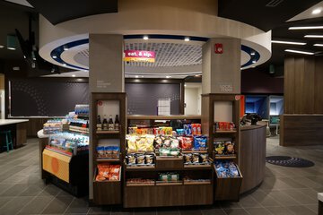 Check-in/check-out kiosk