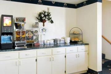 Becker Inn & Suites