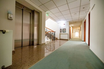 Elevator