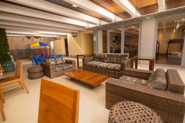 Poolside bar