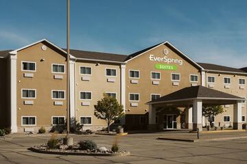Expressway Suites Bismarck