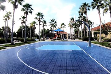 Sport court