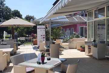 Sundeck