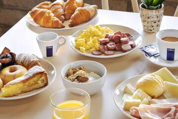 Breakfast meal