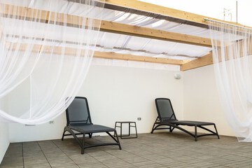 Sundeck