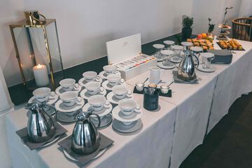 Snack bar