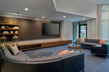 Hotel Interior 13 of 43