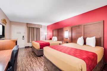 Room 13 of 18