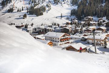 Ski hill