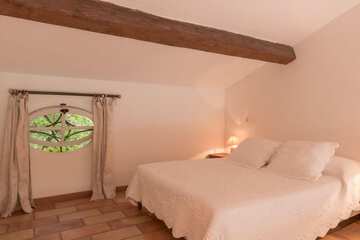 Children's theme room