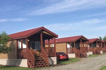 Property Grounds 15 of 16